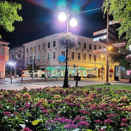 Hulk Апартаменты *