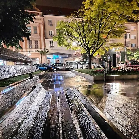 Hulk Апартаменты Вршац